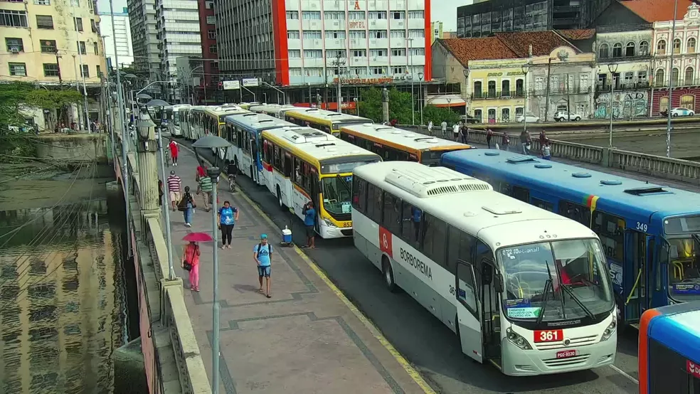 Grande Recife ativará nove linhas especiais de ônibus durante o