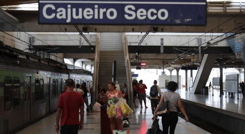 Linha Sul do metrô paralisada por problemas na rede aérea FM 105 3